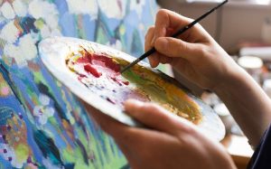 reduce el cortisol pintando arte
